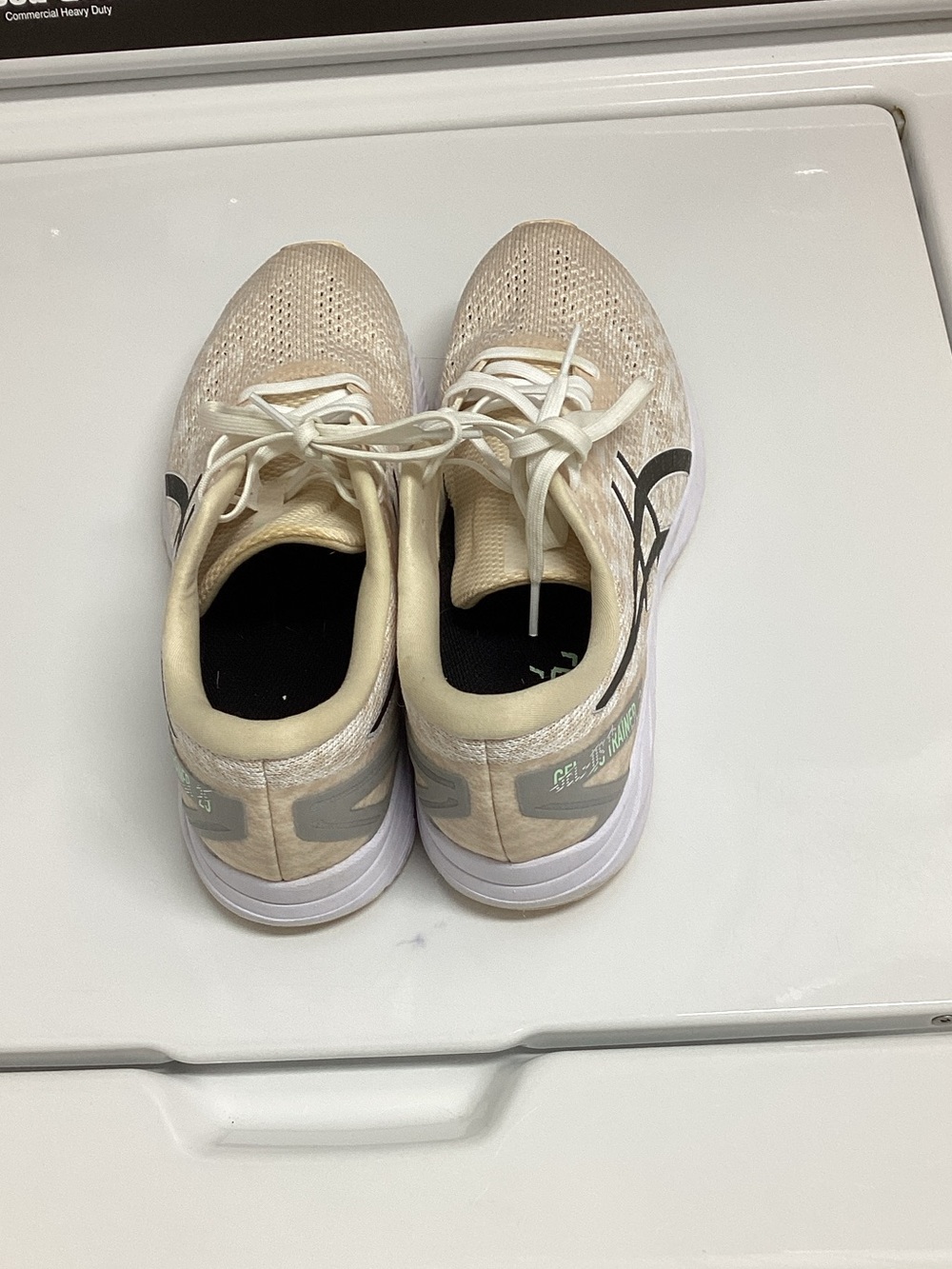 Asics Beige Knit Running Shoes with Black Logo - Picture 3 of 7